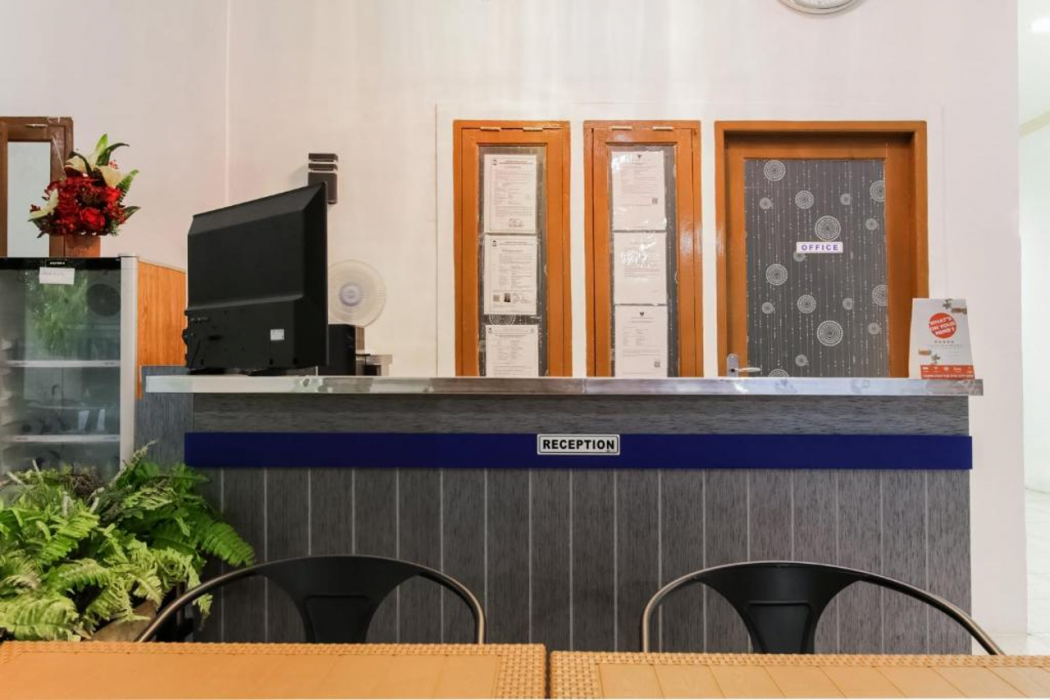 Lobby at Hotel O Pa Baeng Baeng Near Rumah Sakit Faisal Formerly Guest House Cahaya 7296, MAKASSAR