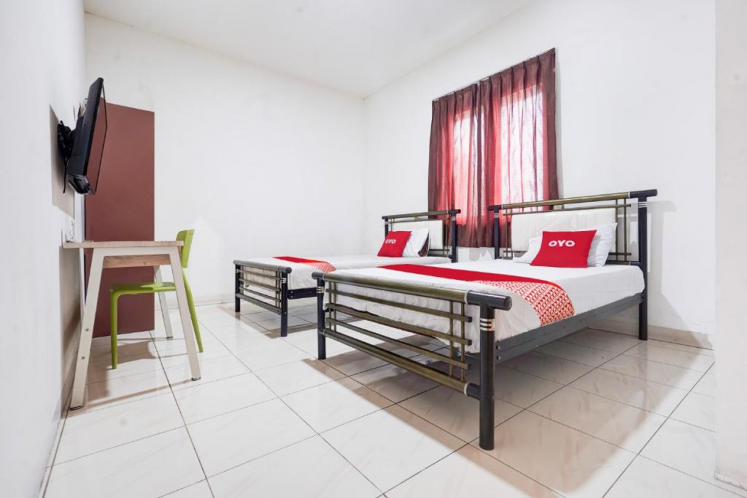 Hotel O Rappocini Near Rsia Paramount 15/45