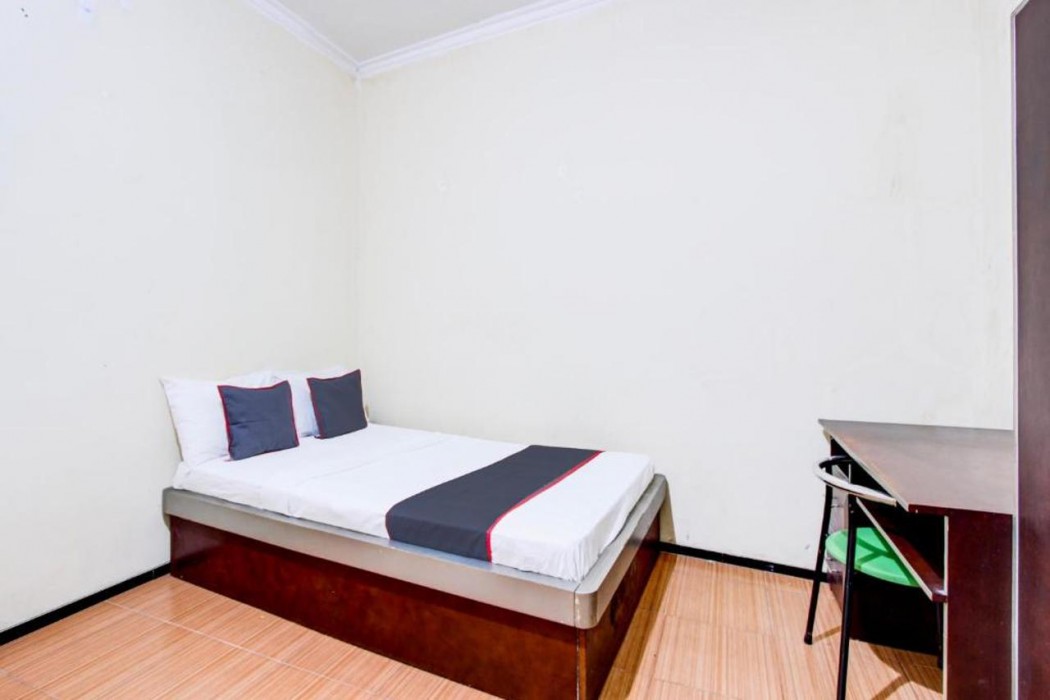 Hotel O Ump Near Rs Margono 10/34