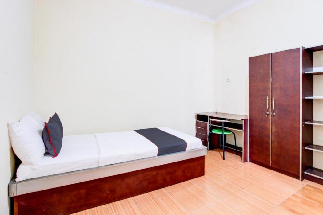 Hotel O Ump Near Rs Margono 14/34