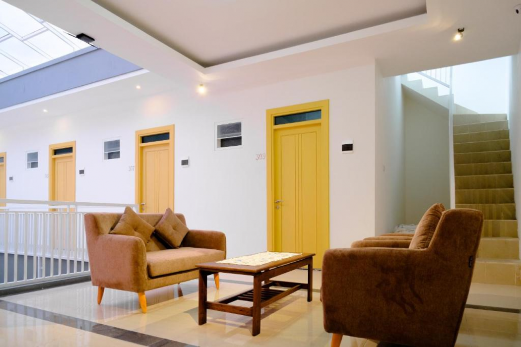 Hotel O Universitas Brawijaya Near Mall Dinoyo 13/15