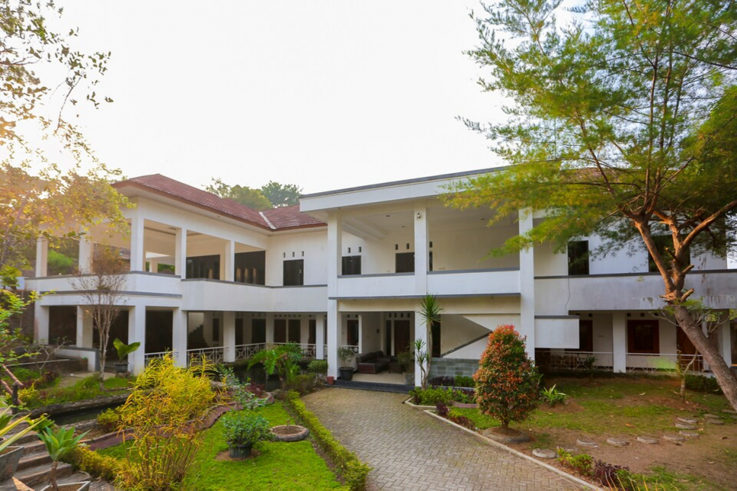 Hotel O Puncak Bogor Near Taman Safari Formerly Alam Hegar 8/50