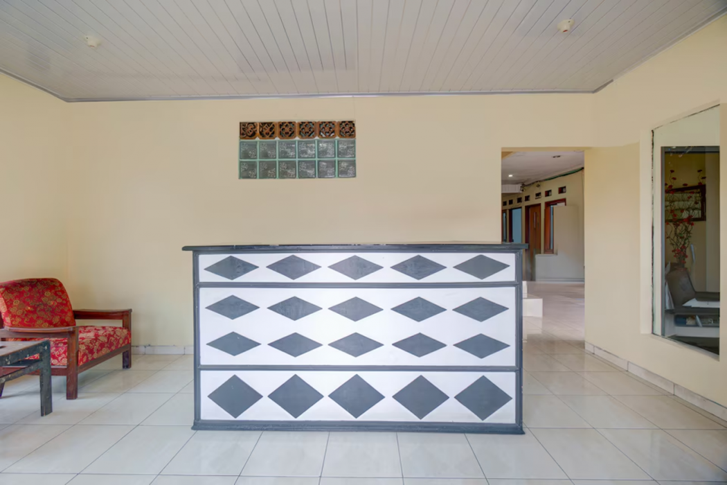 Hotel O Puncak Bogor Near Taman Safari Formerly Hotel Satya Luhur 13/50