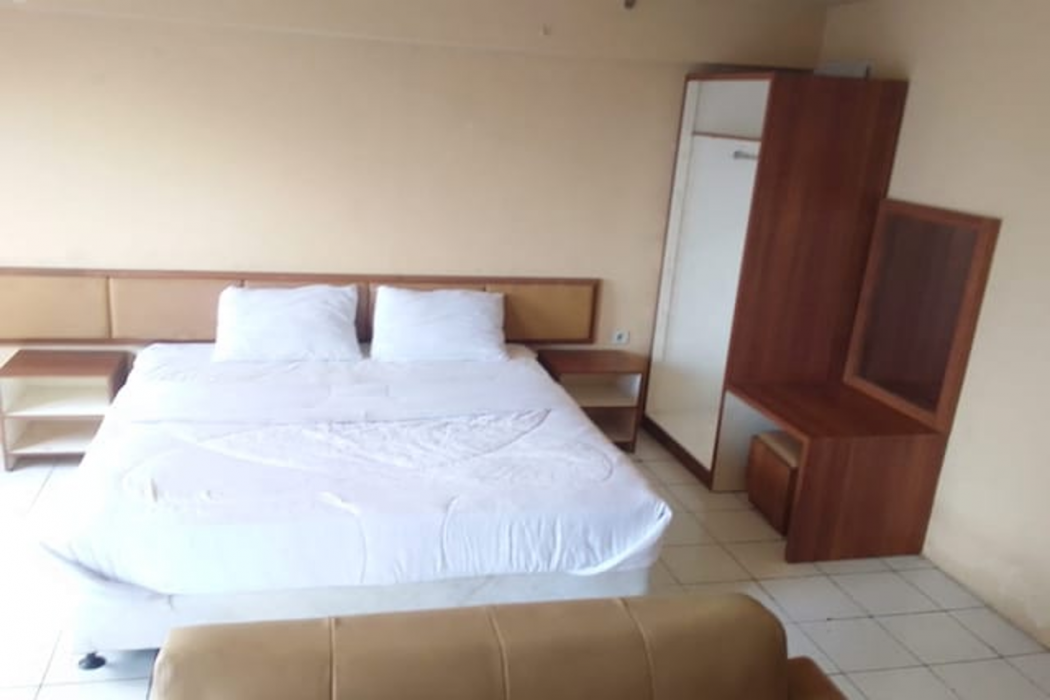 Collection O Bekasi Kota Near Lrt Bekasi Formerly Apartment Mutiara Bekasi 10/15