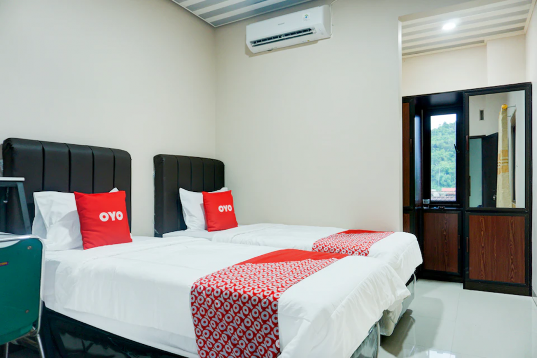 Hotel O Kedaton Near Rumah Sakit Advent Bandar Lampung Formerly Hotel Plain C Lake 15/36