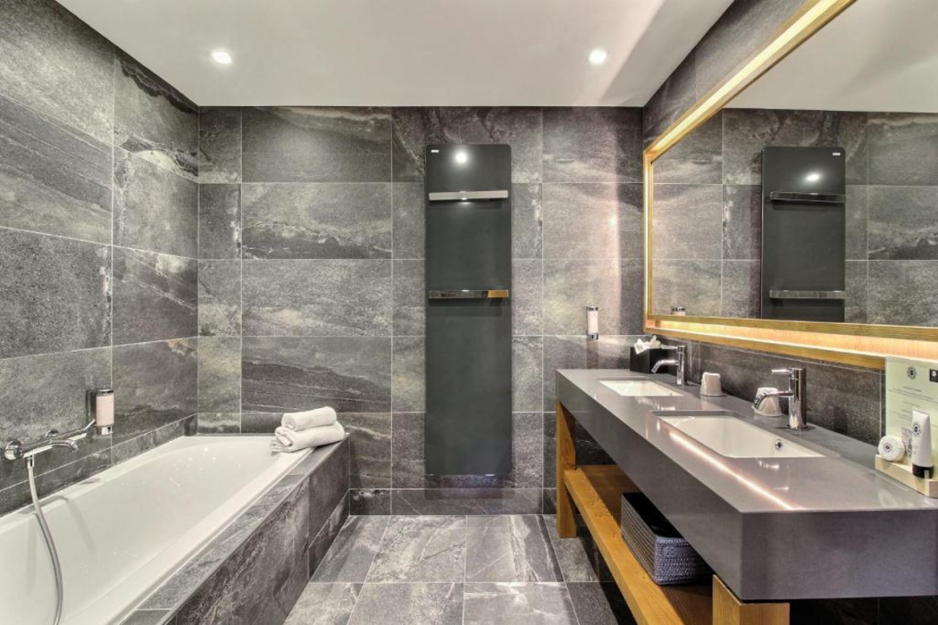 Pure Montagne Resort and Spa 11/66