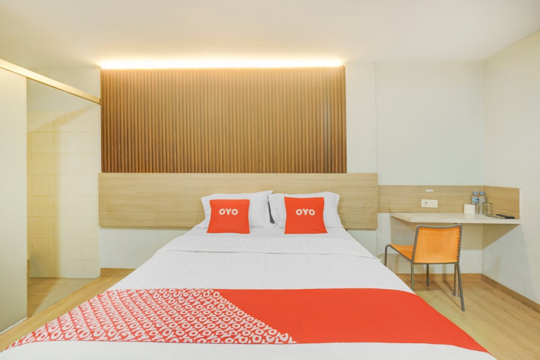 Hotel O Tanjung Duren Near Mall Citraland Formerly Suba Hotel 8/20