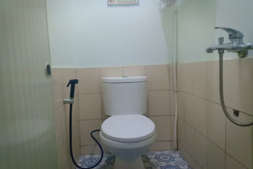 Hotel O Rungkut Near Its Surabaya Formerly Ace Business Hotel 14/26