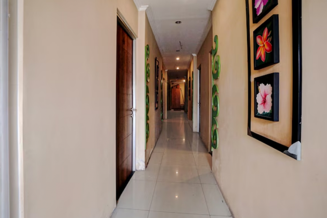 Hotel O Surabaya near Surabaya Town Square formerly Kupang Gunung Residence 10/60