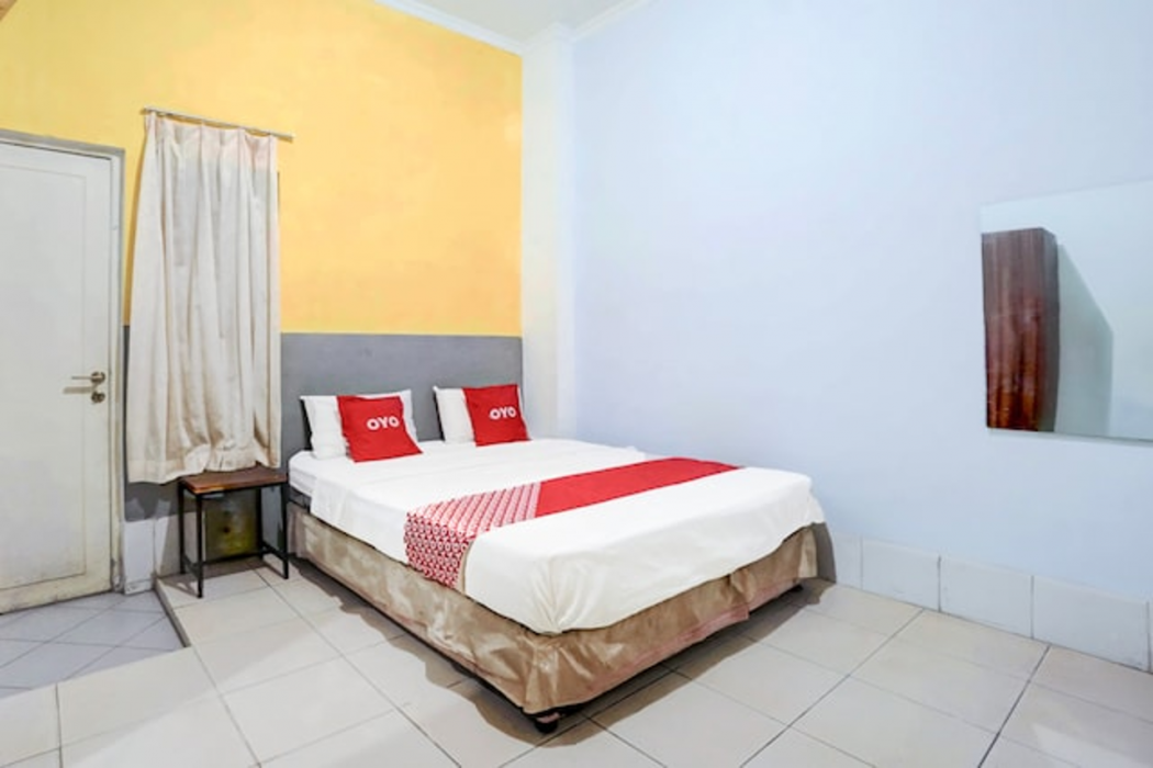 Hotel O Tegalsari Near Tunjungan Plaza 6/8