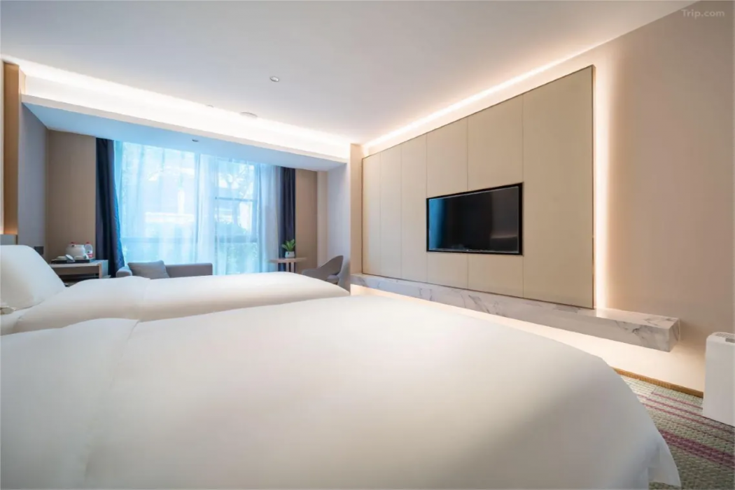 Lavande Hotel (Wuxi East Railway Station) 30/70