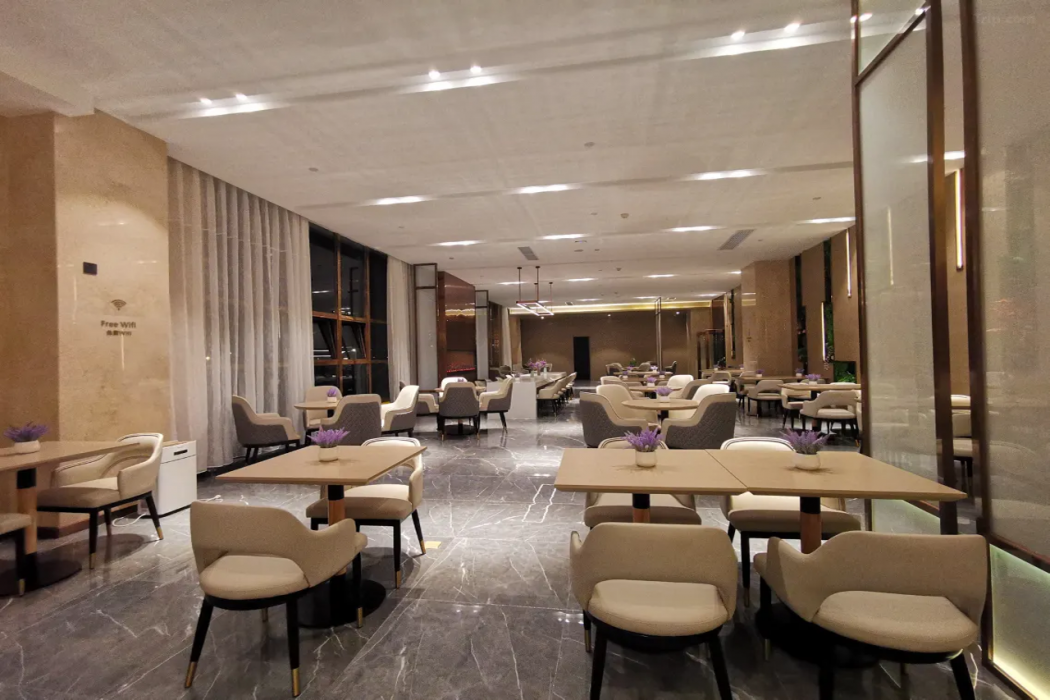 Lavande Hotel (Wuxi East Railway Station) 52/70
