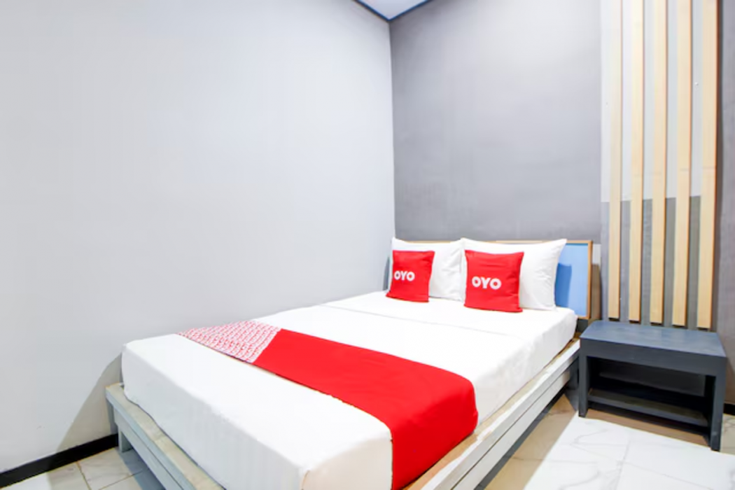 Hotel O Stasiun Tegal Near Alun-Alun Formerly Ameera Guest House 10/33