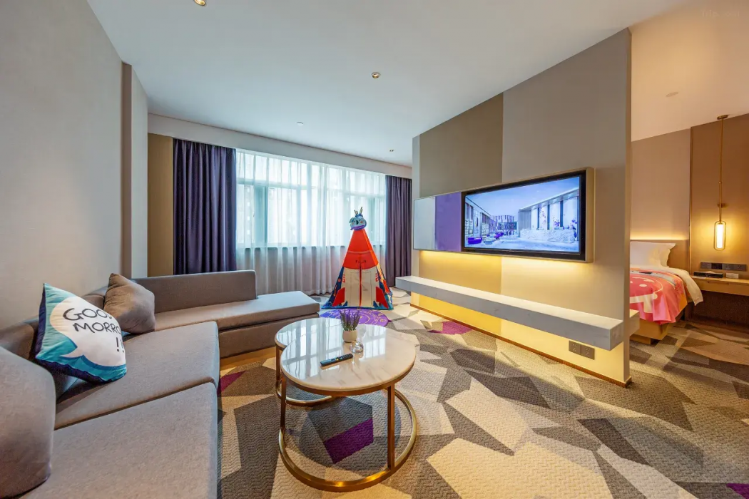 Lavande Hotel(Xiamen Airport Wuyuanwan Metro Station) 9/33
