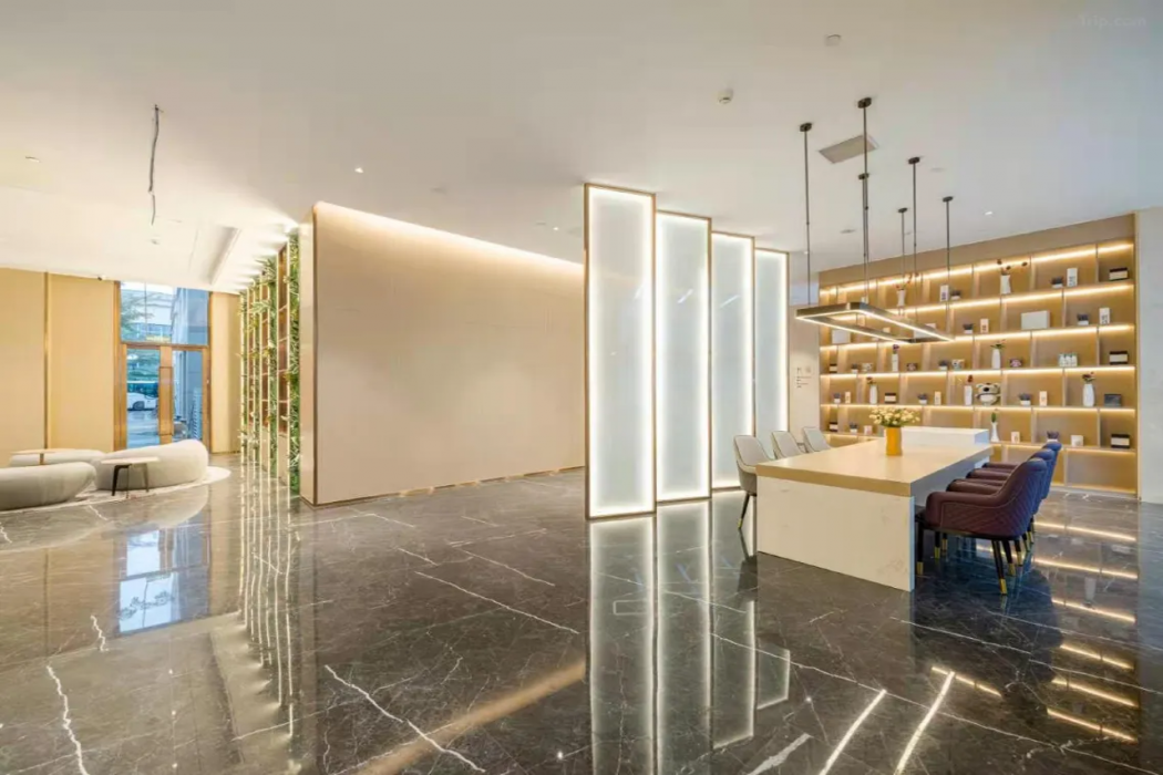Lavande Hotel(Xiamen Airport Wuyuanwan Metro Station) 18/33