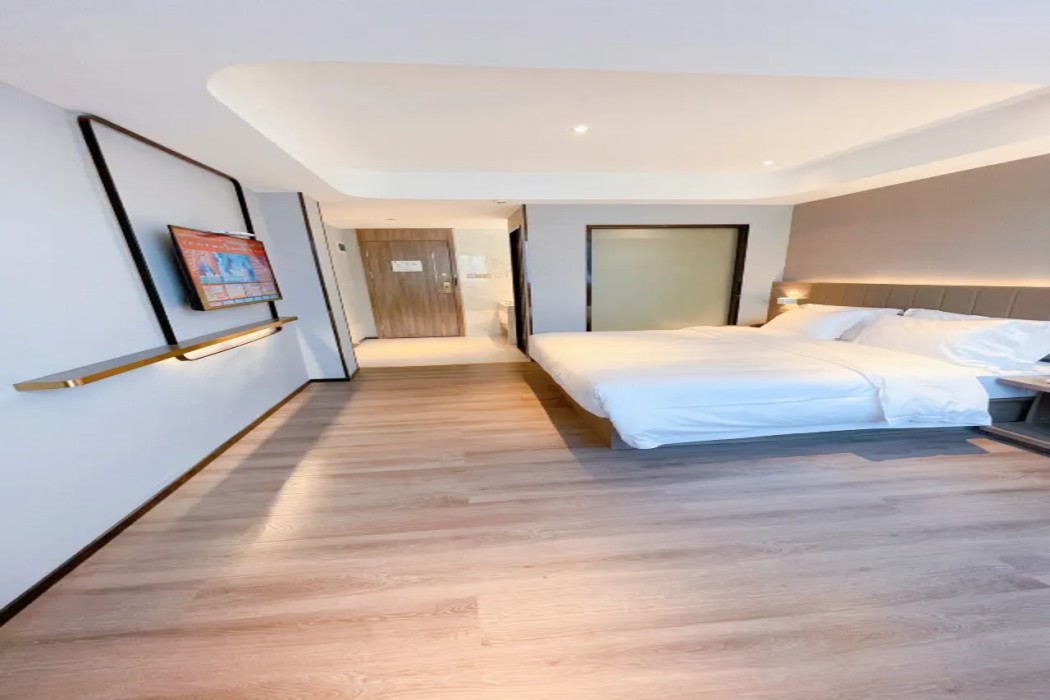 7 Days Inn Premium (Foshan Leliu Shop) 12/20
