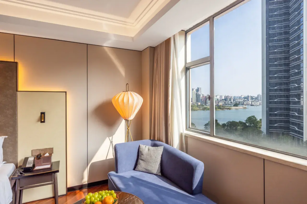 Jinjiang Metropolo Hotel (Zhuhai Gongbei Port International Convention and Exhibition Center) 16/16
