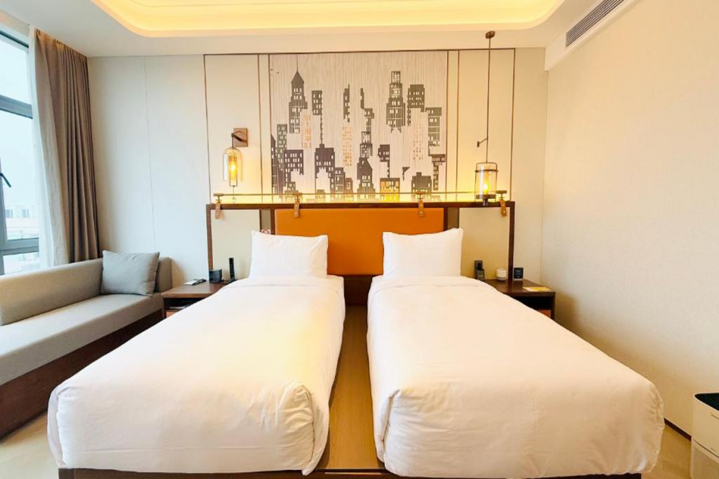 Golden Tulip Shanghai Hongqiao Yankuang 15/65
