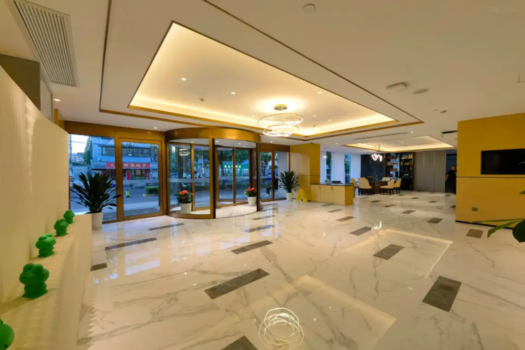 Magnotel Hotel (Shanghai Wusong International Cruise Baoyang Road) 6/10