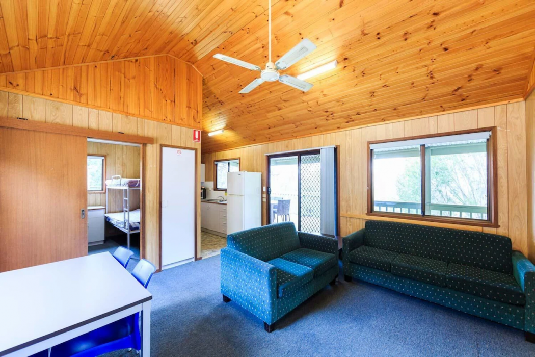 Room at Reflections Holiday Parks Wyangala Waters, Wyangala