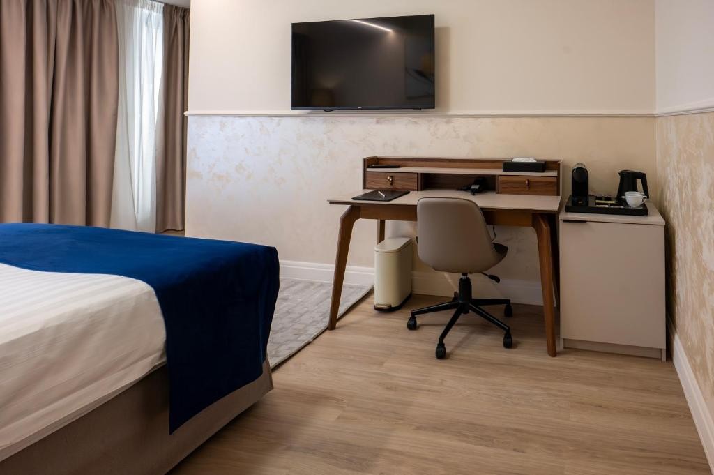 Hotel Le Blanc Cotroceni 35/71