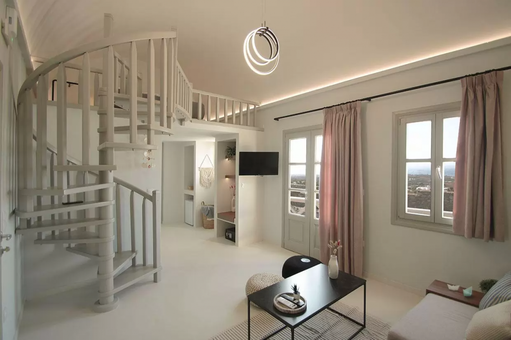 Airy Suites 11/13