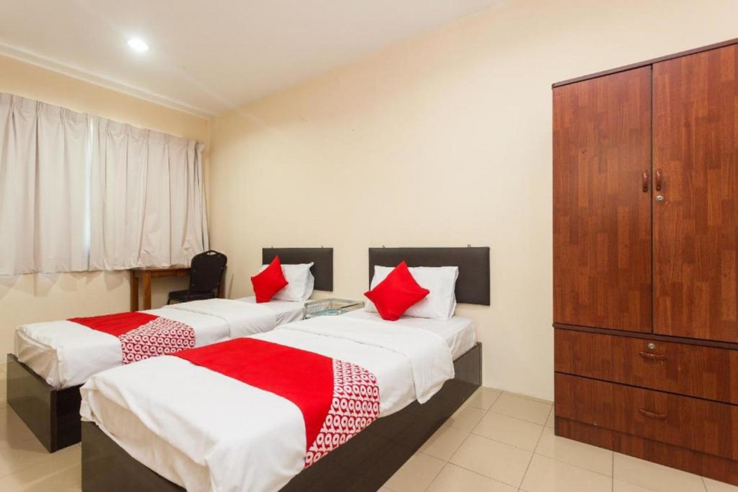 OYO 91165 Melintang Hotel 16/25