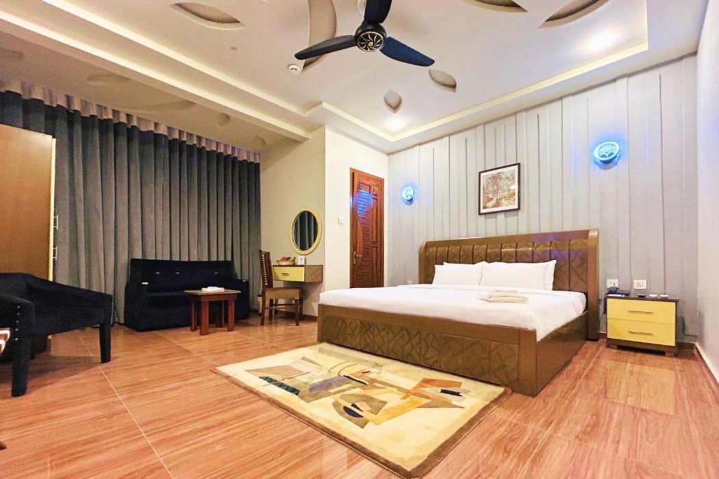 Hotel One University Sukkur 31/65