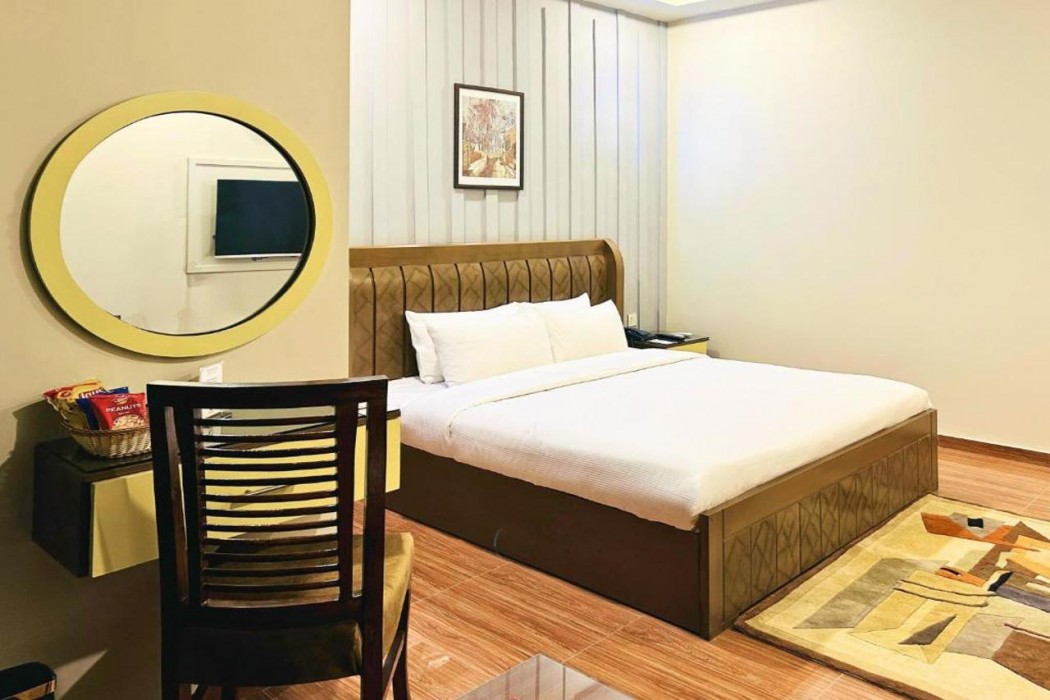 Hotel One University Sukkur 37/65
