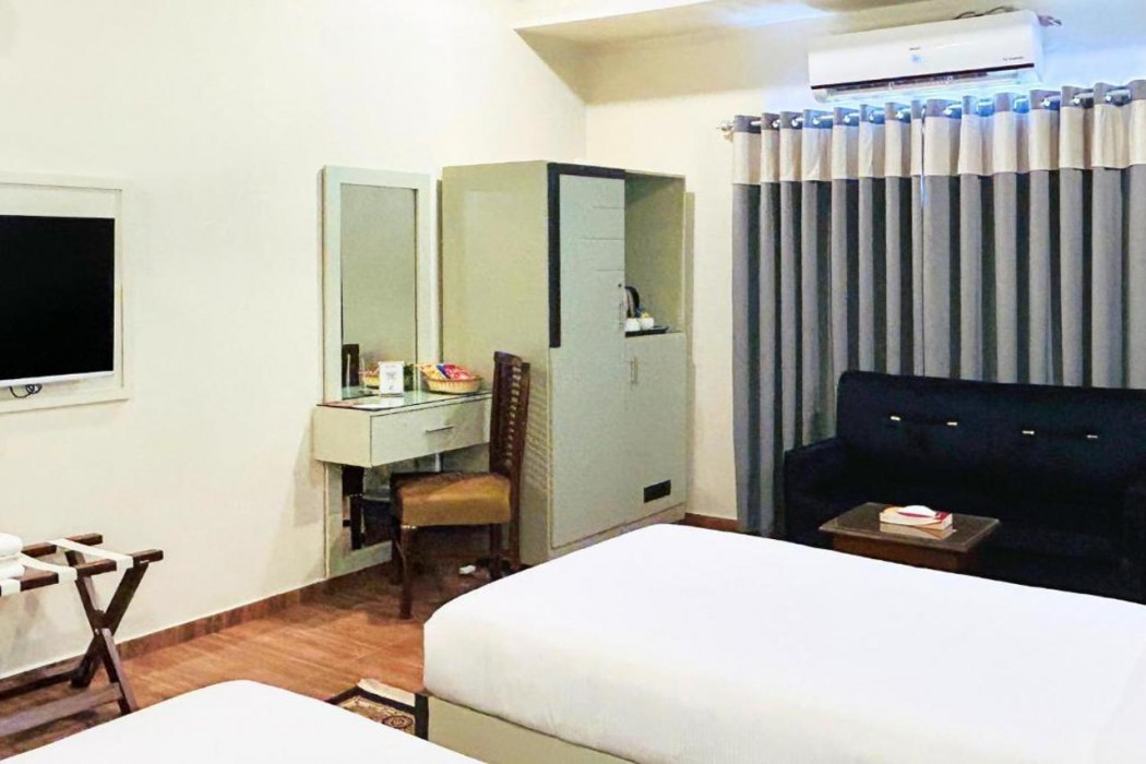 Hotel One University Sukkur 25/65