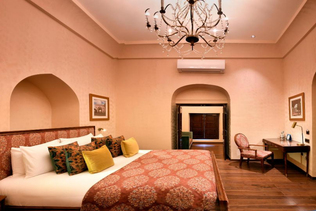 Ran Bass The Palace Hotel Patiala 16/40