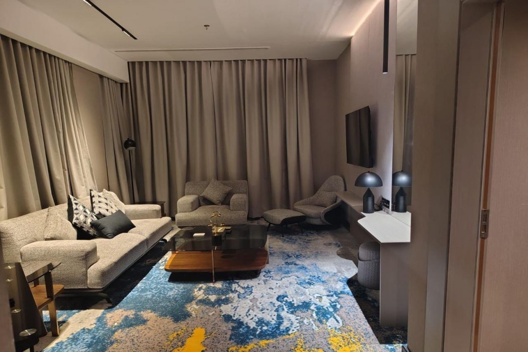 Taj Lives Hotel 25/70