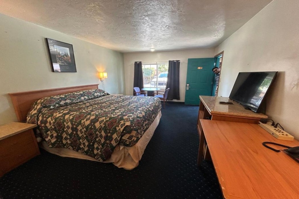 Beaverton Budget Inn by Capital O Portland 7/23