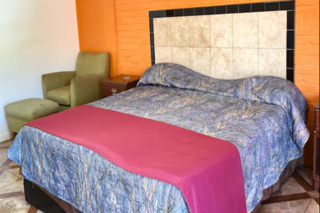 Way Side Inn by Hotel O Dallas near Fair Park Downtown 12/30