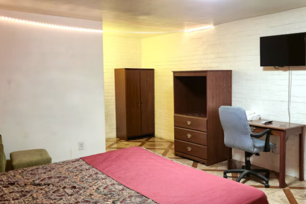 Way Side Inn by Hotel O Dallas near Fair Park Downtown 14/30