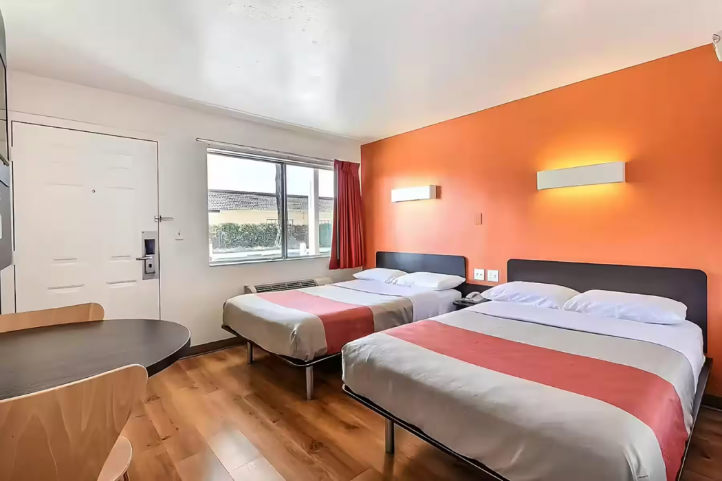 Super 8 by Wyndham San Jose 6/17