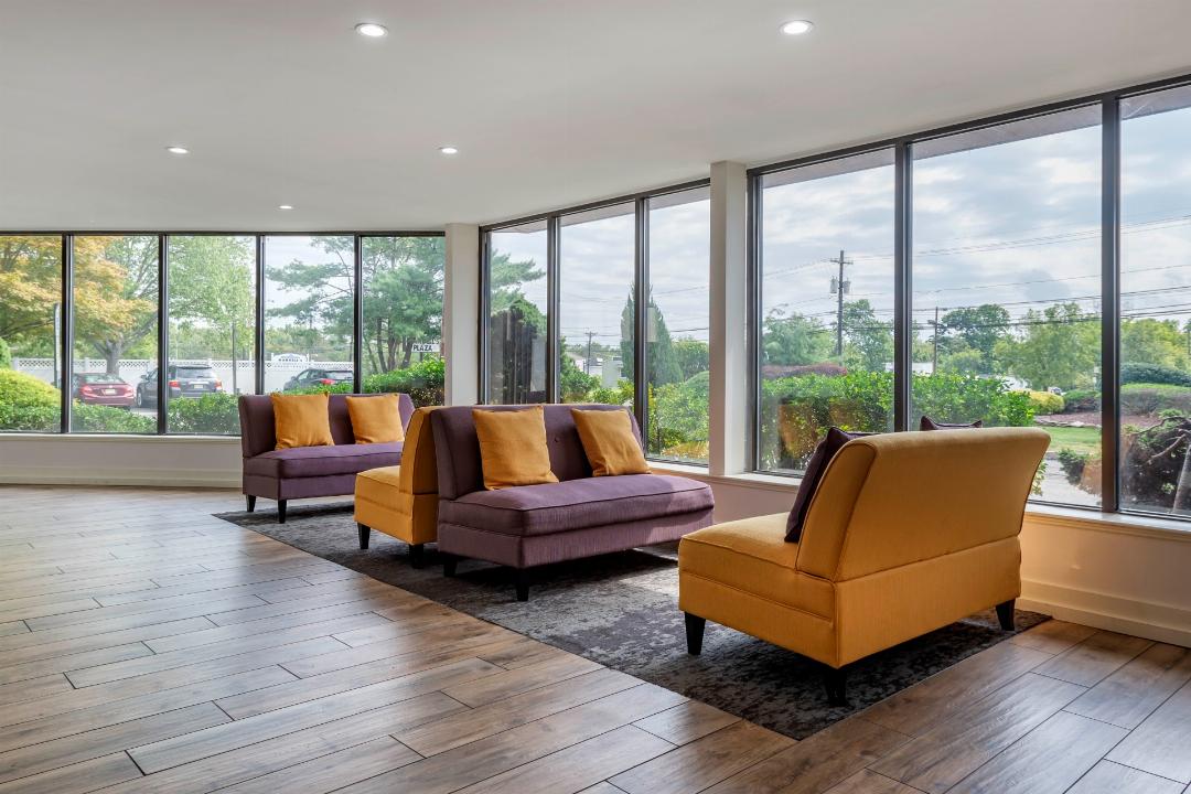 Amwell Suites 7/27