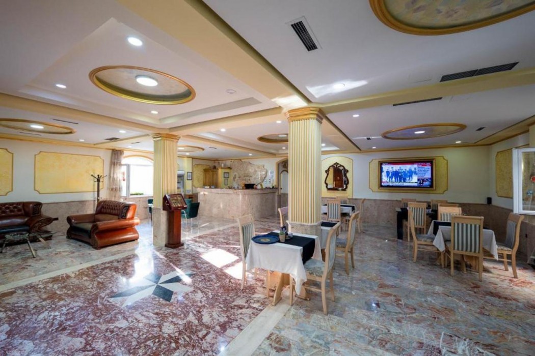Olimpic Hotel 8/68