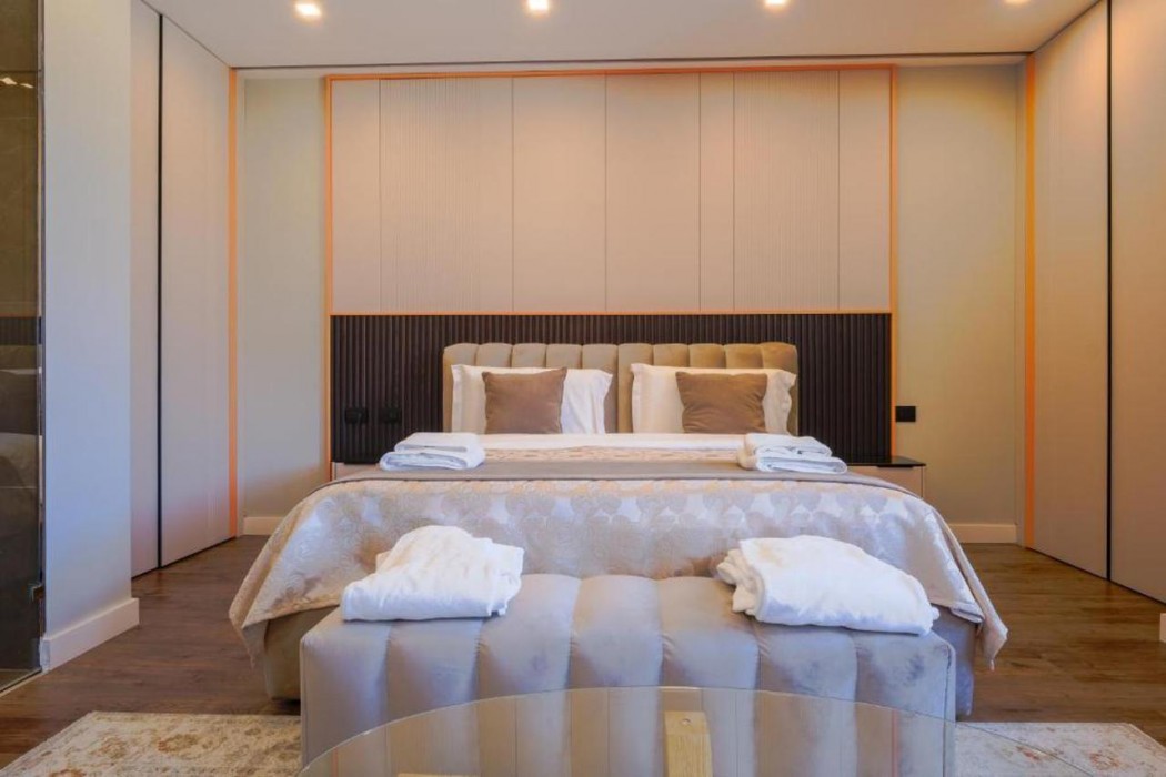 Royal East Resort 15/64