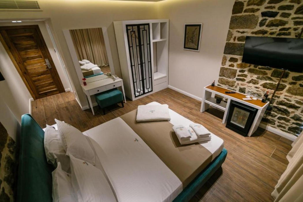 Vecchia Boutique Hotel 18/69