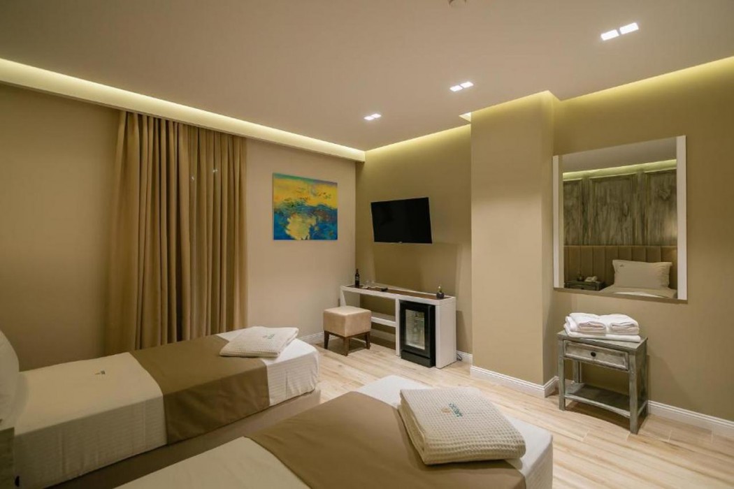 Vecchia Boutique Hotel 19/69