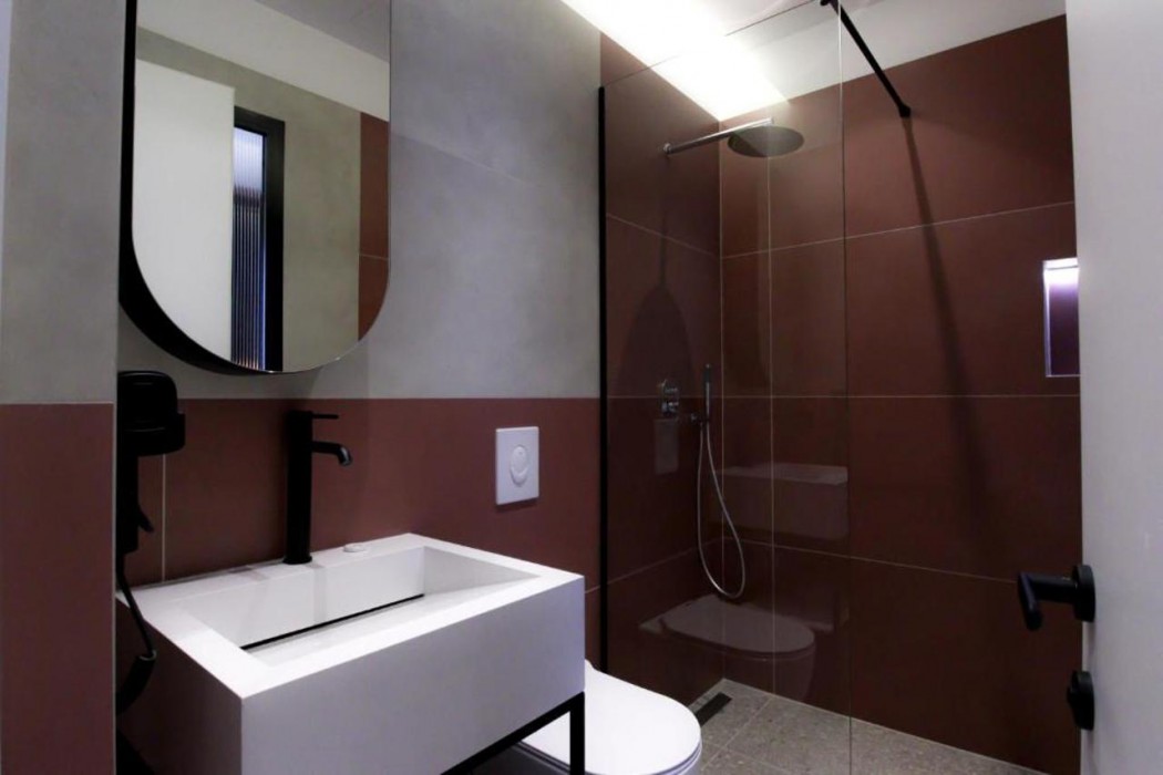 Bazaar Hotel 6/39