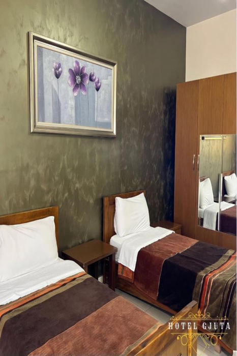 Hotel Gjuta 11/28
