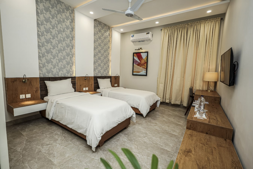 The Mark Suites and Banquet Halls 8/45