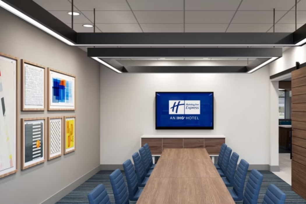 Holiday Inn Express SAVANNAH - GATEWAY 26/50