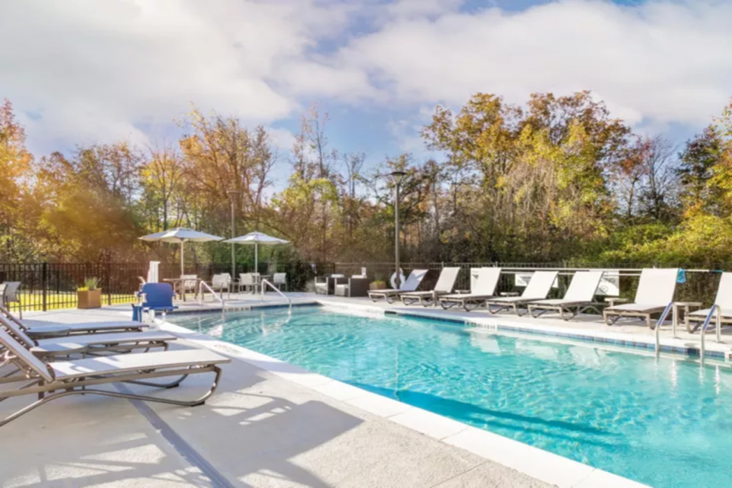 Holiday Inn Express CHATTANOOGA - HAMILTON PLACE 25/35