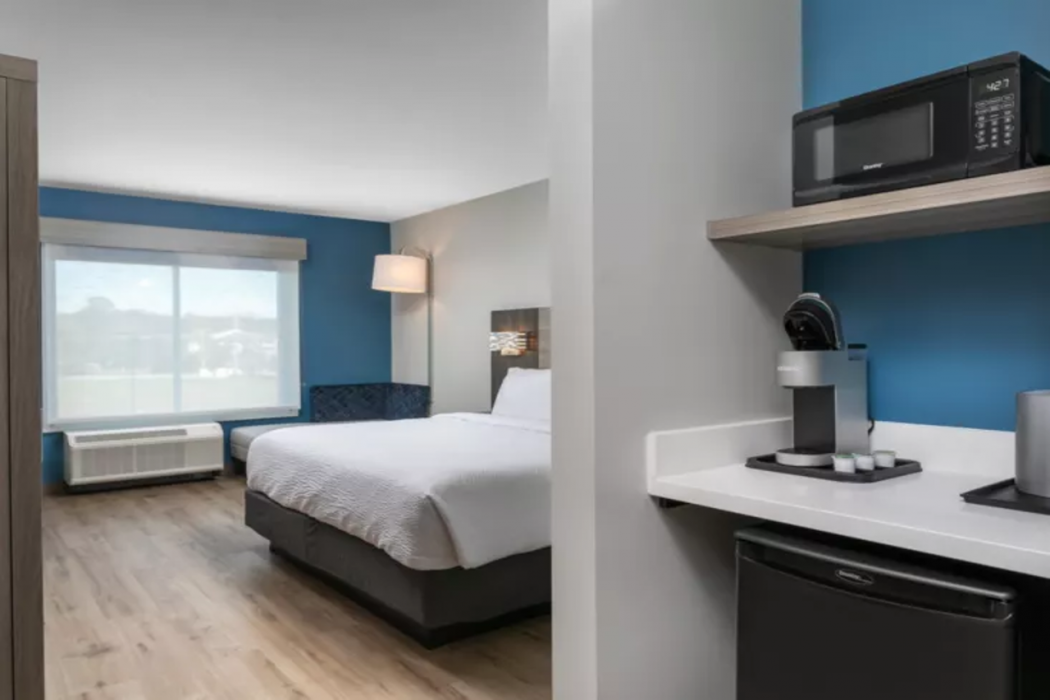Holiday Inn Express CHATTANOOGA - HAMILTON PLACE thumb 3
