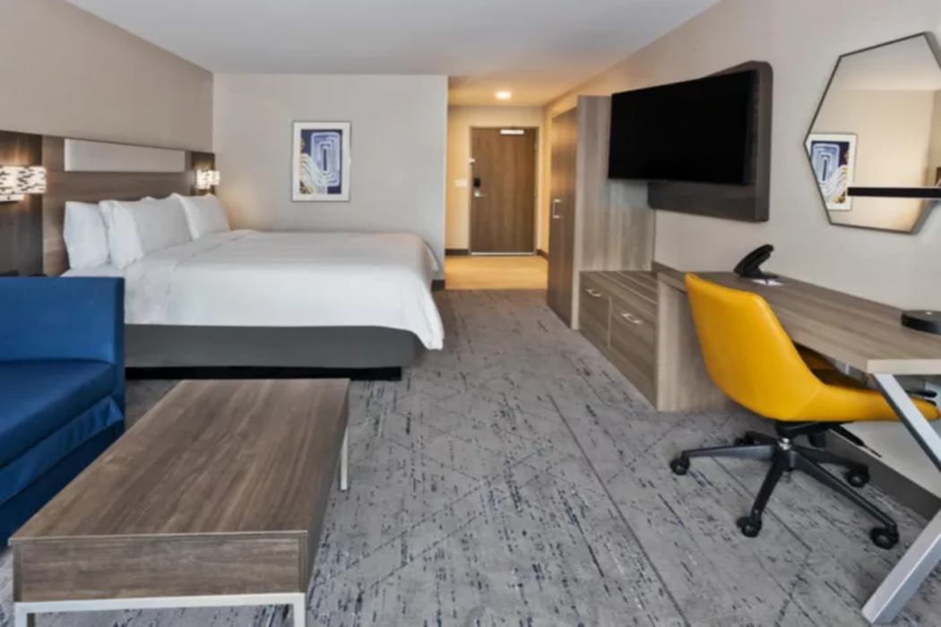 Holiday Inn Express COLUMBUS NORTHEAST 22/54