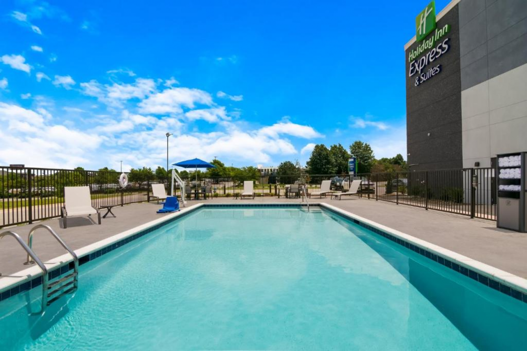 Holiday Inn Express & Suites Springdale - Fayetteville Area 31/58