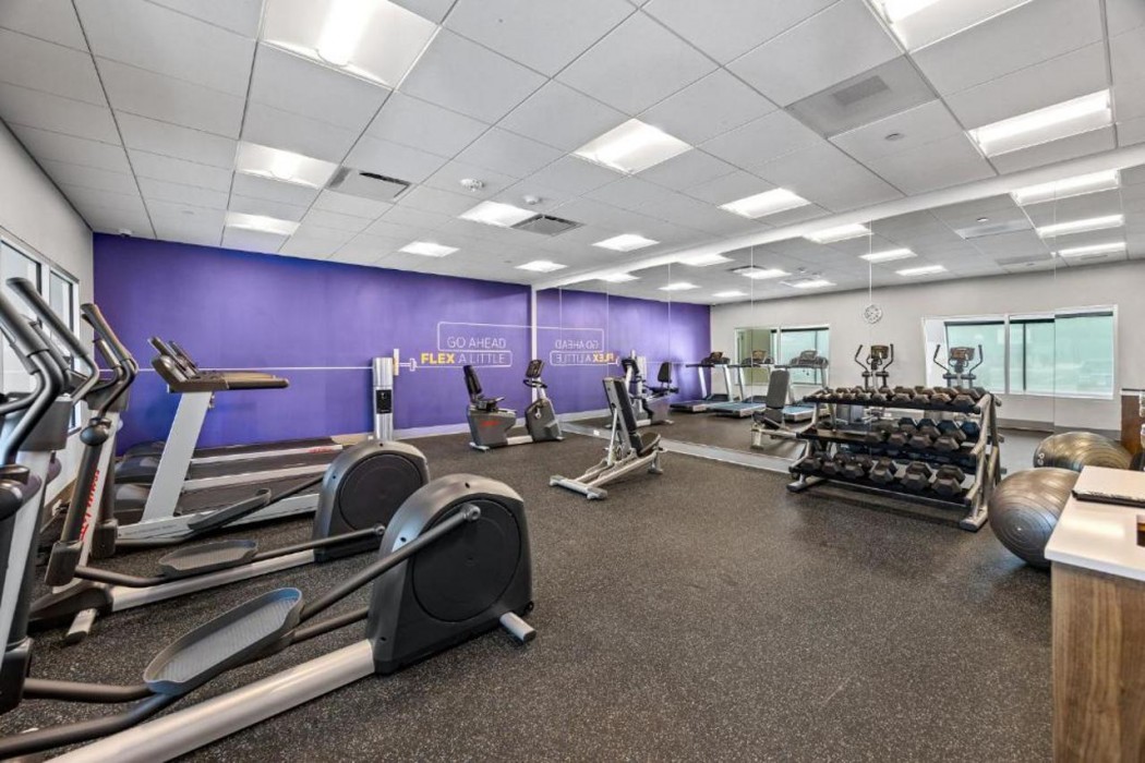 Holiday Inn Express & Suites MARINETTE 22/35